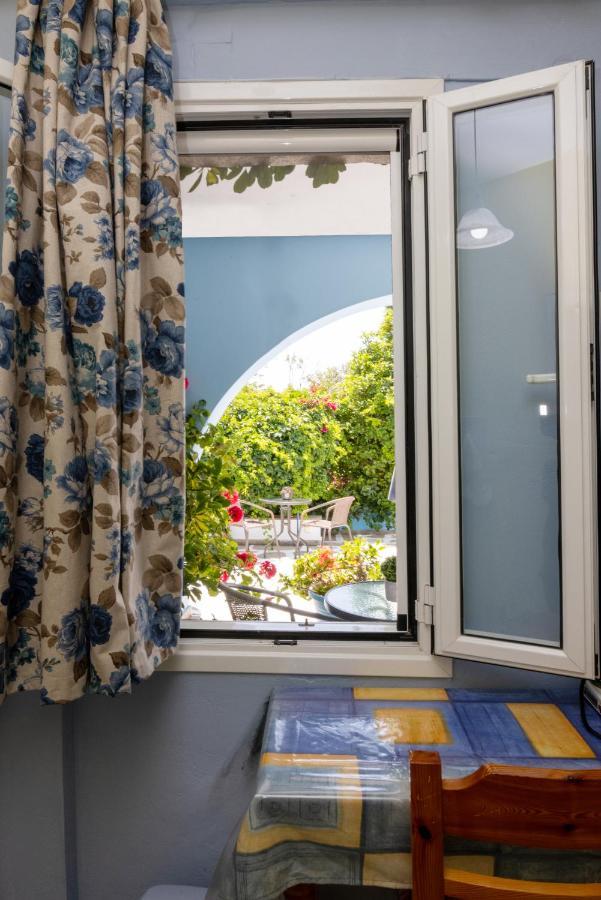 אגיוס יואניס Irini Studios In Tinos מראה חיצוני תמונה