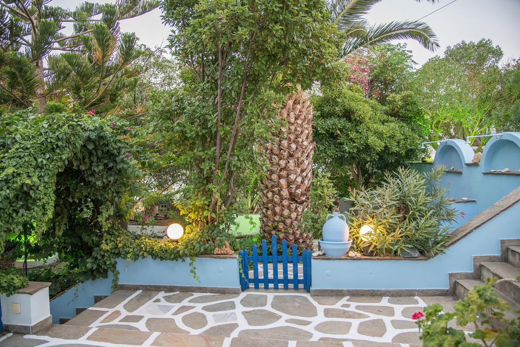 אגיוס יואניס Irini Studios In Tinos מראה חיצוני תמונה