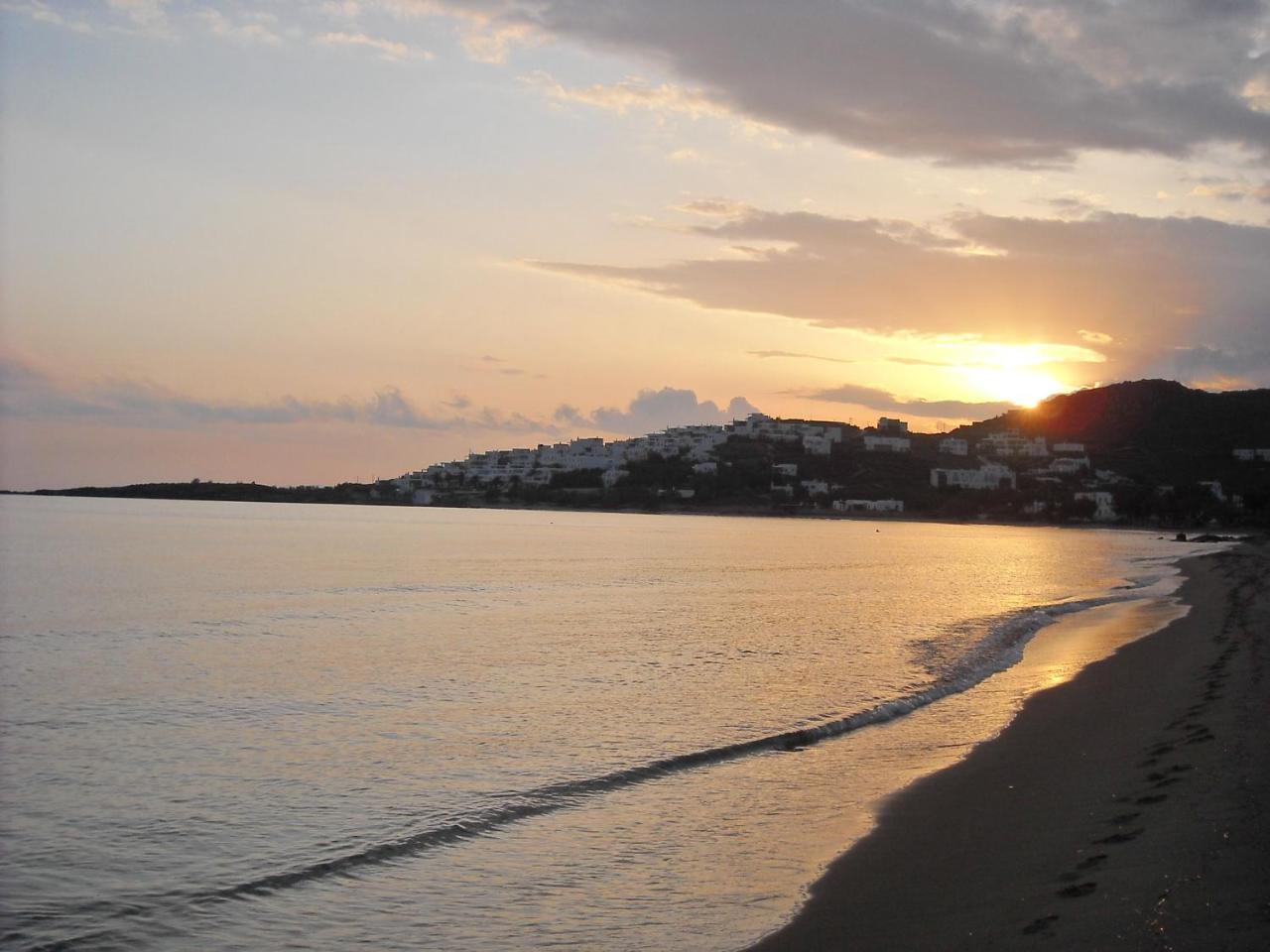 אגיוס יואניס Irini Studios In Tinos מראה חיצוני תמונה